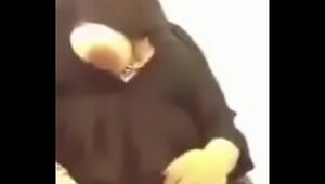 Saudi arab scandel, skilled ladies arrange crazy fucking scenes