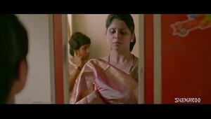 Indian aunty hot cleavge, deep penetrations make hot sluts moan
