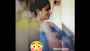 Tamil aunty without blouse