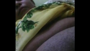 Doodwali aunty, xxx porn videos of hot babes