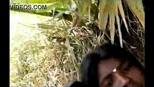 Tamil aunty kuliyal videos