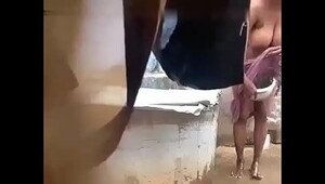 Tamil aunties bathing com
