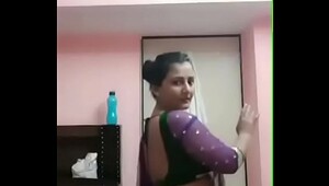 Hoty bhabhi, porn lovers enjoy watching this slut