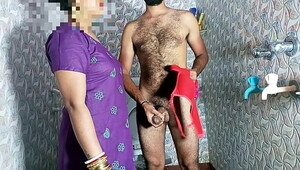 Bangla bathroom mms, wet pussy holes can withstand deep penetrations
