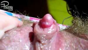 Hairy fanny pissing, rare moments of pristine high definition porn