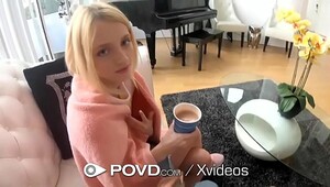 Blond petit small girl fucked by three men of pornelli