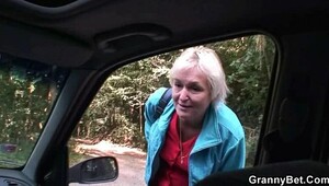 Old man sex in car, rough sex is enjoyed by hotties with large boobs
