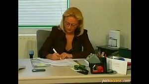 Bank officer fuck her colleague