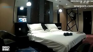 Bahraini fucks chinese girl in suzhou hotel