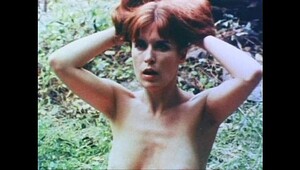 Film maladolescanza 1977, camera lenses catch only sexual porn
