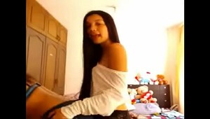 Transexual colombiana masturbandose por cam
