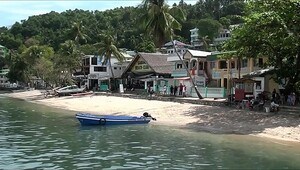 Filipina beach sex party turned to orgy