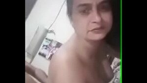 Hot and sexy indian girl fuck hard and moan loud