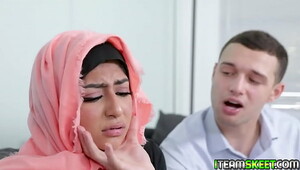 Baju kurung hijab, cock-hardening power in this movie