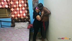 Indian bhabhi fuck with friend absence of her husband