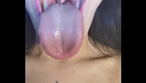 Deep throat bulge hd teen