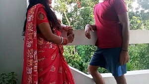 Indian aunty saree sex uncle