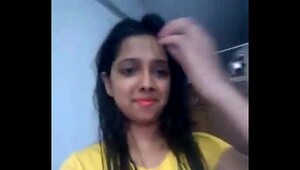 Indian desi girl mms leaked play with pussy and boobs part