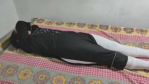 Tanned indian wet pussy wife uses sex toys
