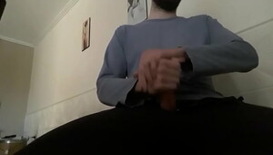 Guy tied up and jerked off by mistress