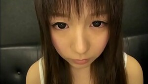 Japanese teen does her lucky tuto