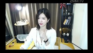 Korean models selling sex caught on hidden cam 9
