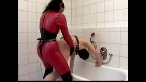 German slave dominatrix facesitting