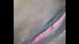 Brunette homemade masturbation video and uploads it to keezmovies