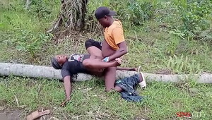 Nigerian police couple fuck in station