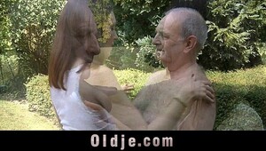Old father seduced young cute teen daughter
