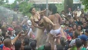 Women without clothes, videos of hot bang with girls