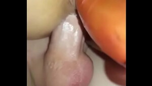 Slut granny homemade, wet pussy openings can withstand deep penetrations