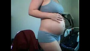 Pregnant wife loves doggy sex