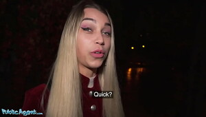 Blonde public blowjob and doggystyle fucking