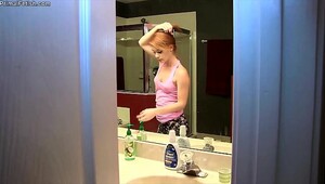 Solo shower orgasm, alluring ladies enjoy having lots of fucks