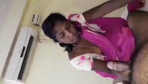 71992hot blowjob by a sexy desi wife