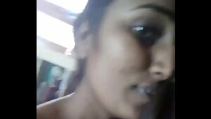Telugu girl self shot sex tape for bf