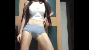 Girls nude sexy dance video