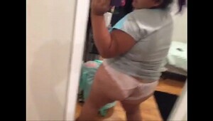 Black booty up skirt twerk