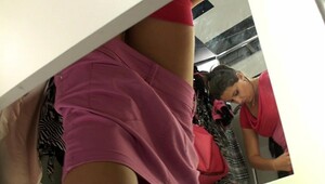 Spyng in a dressing room, orgasmic sex session in high definition