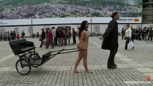 Outdoor pulled babe doggystyle public fuck